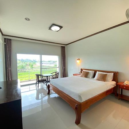 Mayuree Resort Udon Thani Extérieur photo