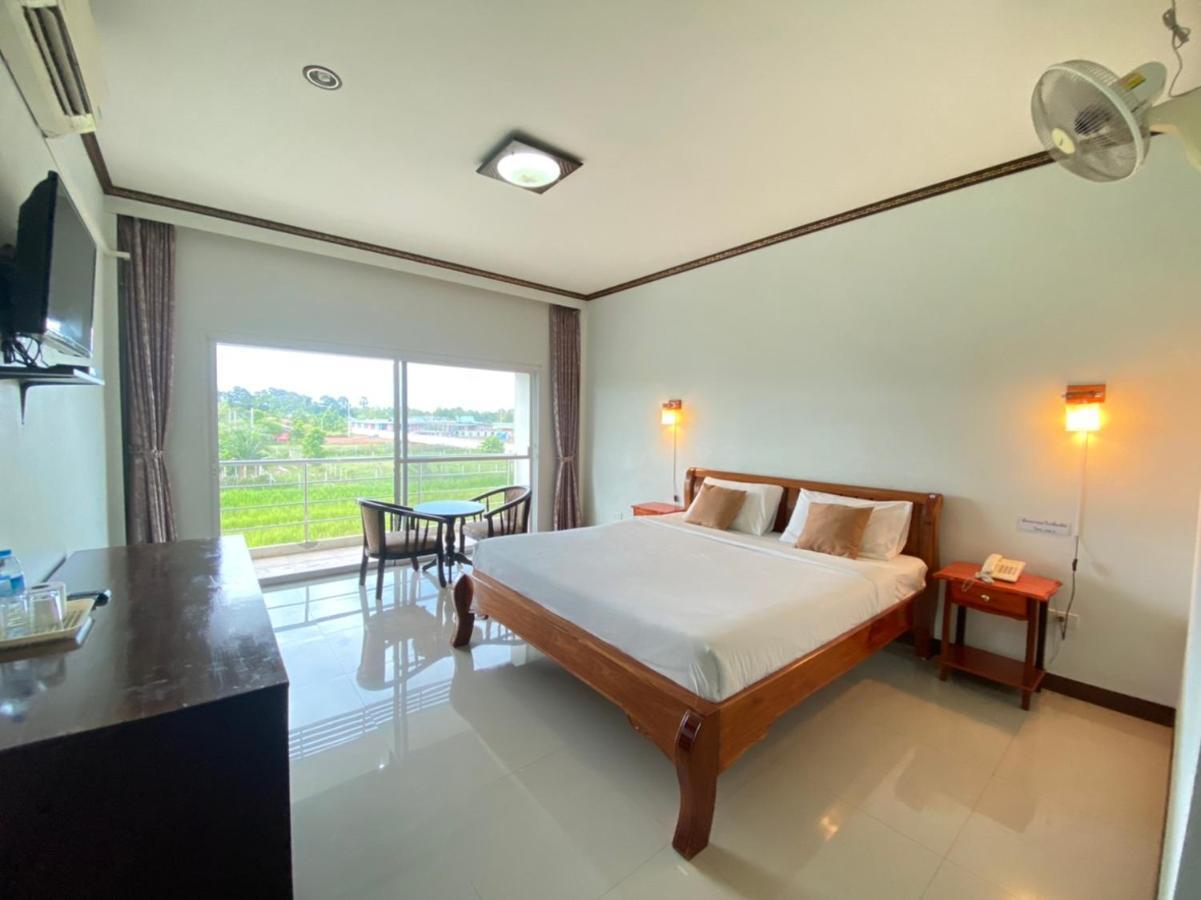 Mayuree Resort Udon Thani Extérieur photo
