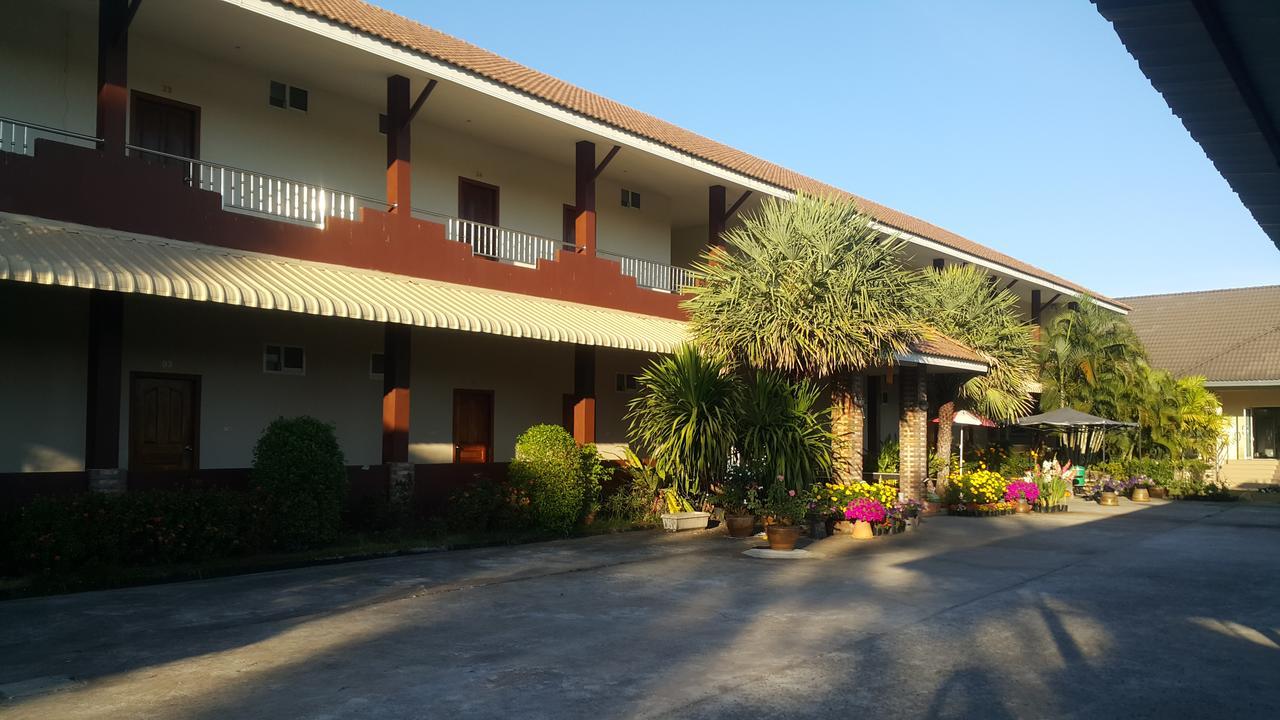 Mayuree Resort Udon Thani Extérieur photo